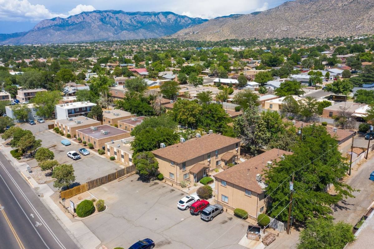 Townhouse for rent at 12008 Phoenix Ave NE, Albuquerque, NM 87112