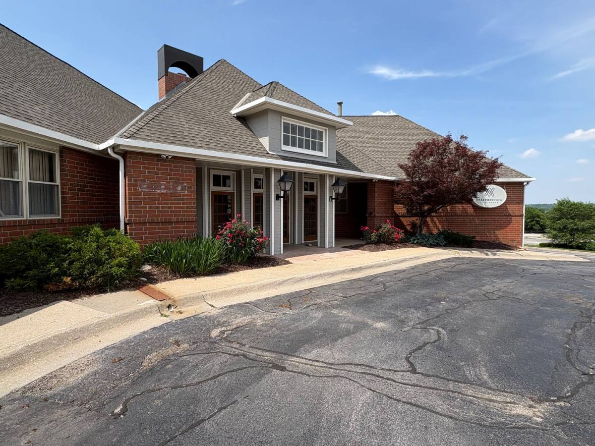 Apartment for rent at 7010 Hascall St, Omaha, NE 68106