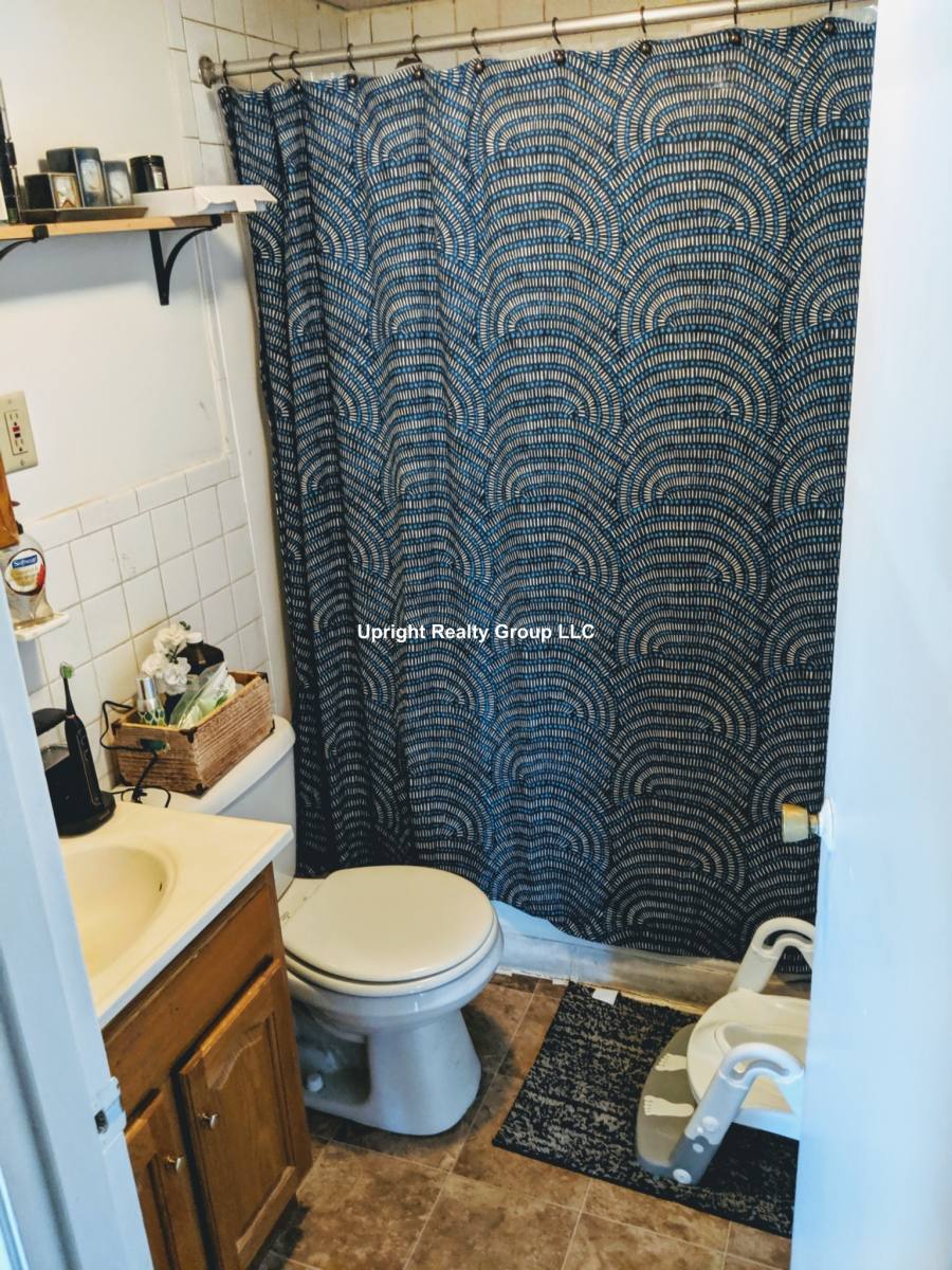 Apartment for rent at 1751 Washington St #8, Braintree, MA 02184