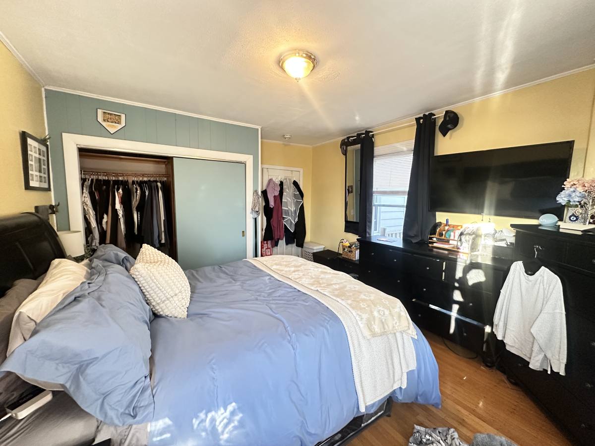 House for rent at 69 Partridge Ave #2, Somerville, MA 02145