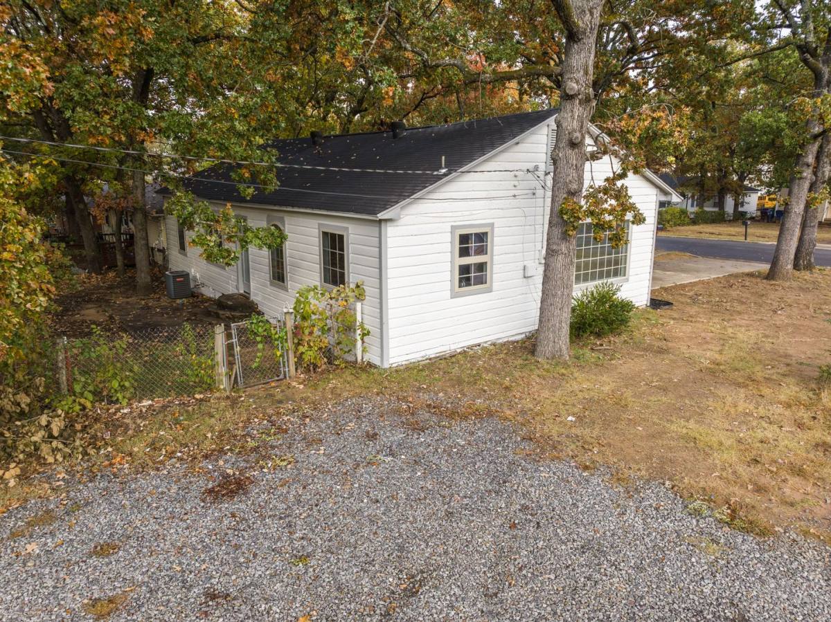 House for rent at 1920 Houston St, Fort Smith, AR 72901