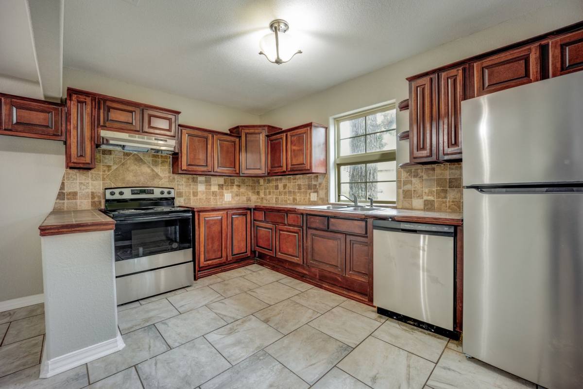 House for rent at 1920 Houston St, Fort Smith, AR 72901