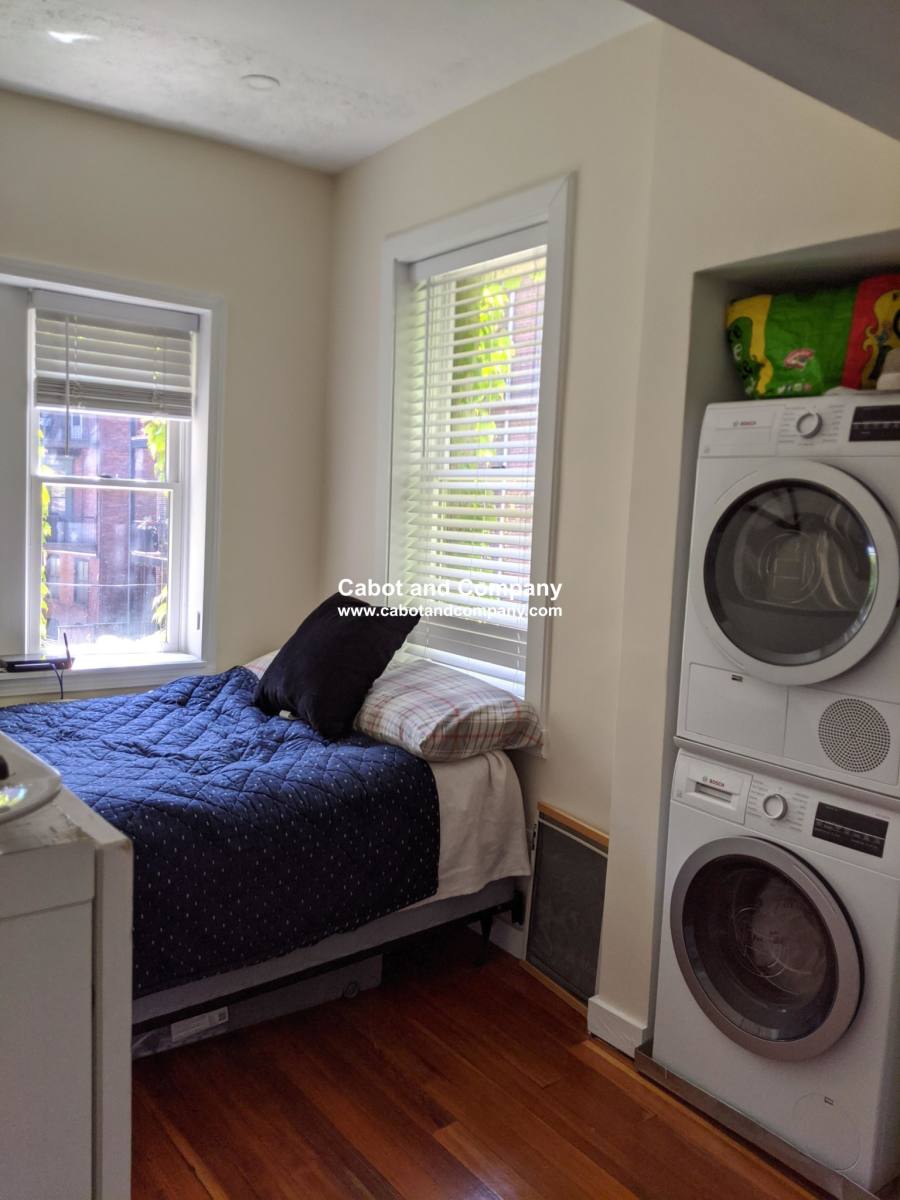 Apartment for rent at 200 Warren Ave #2, Boston, MA 02116