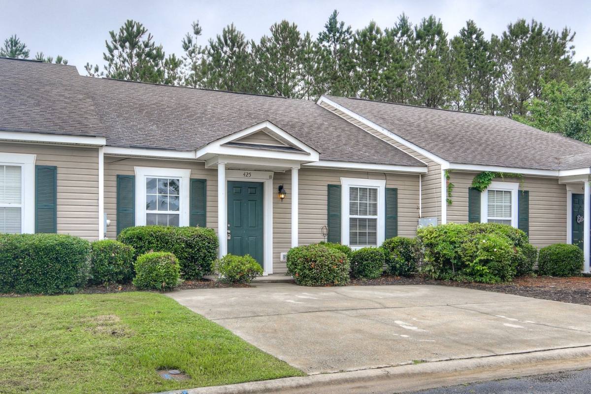 Townhouse for rent at 425 Long Needle Circle, Evans, GA 30809
