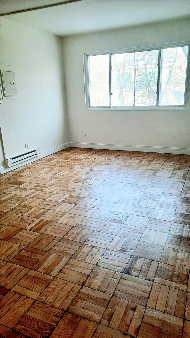Apartment for rent at 4004 36th St, Mount Rainier, MD 20712