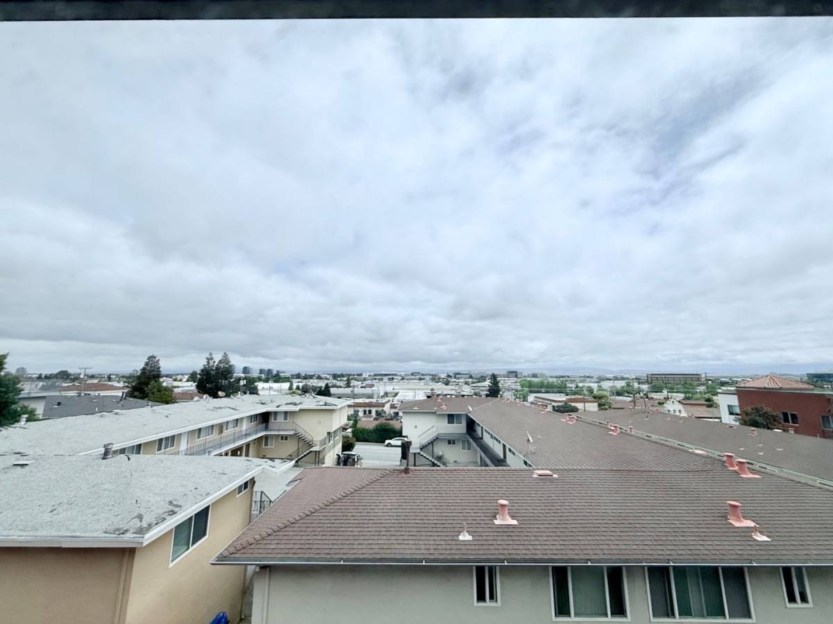 Apartment for rent at 1621 6th Ave, Belmont, CA 94002