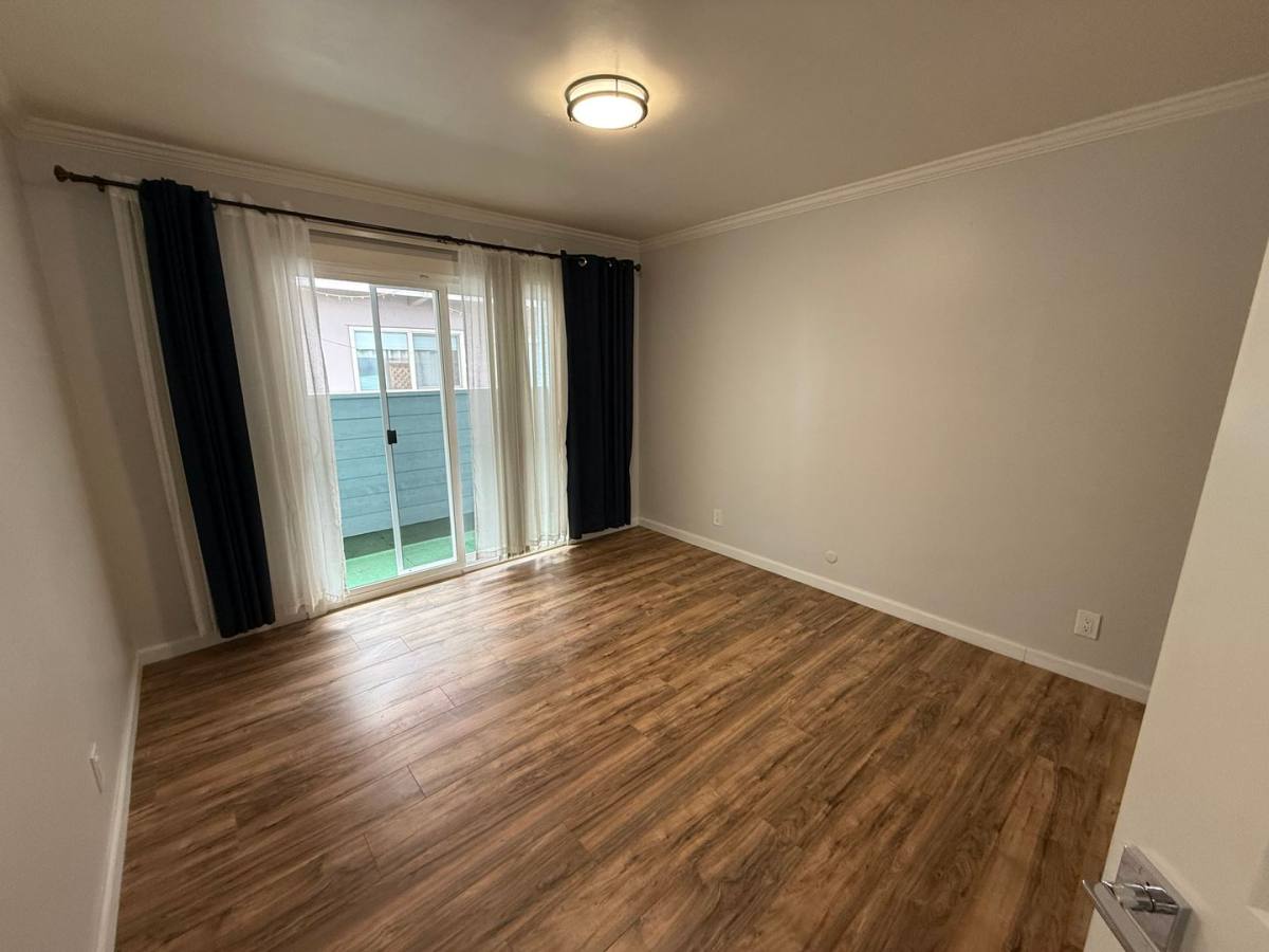 Apartment for rent at 1621 6th Ave, Belmont, CA 94002