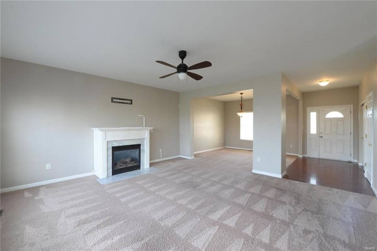 House for rent at 4644 Richmond Forest Dr, Florissant, MO 63034