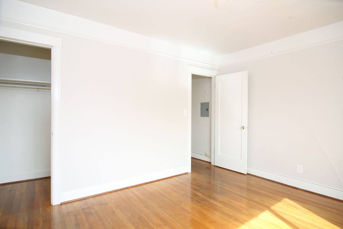 Apartment for rent at 4315 SW Oregon St, Seattle, WA 98116