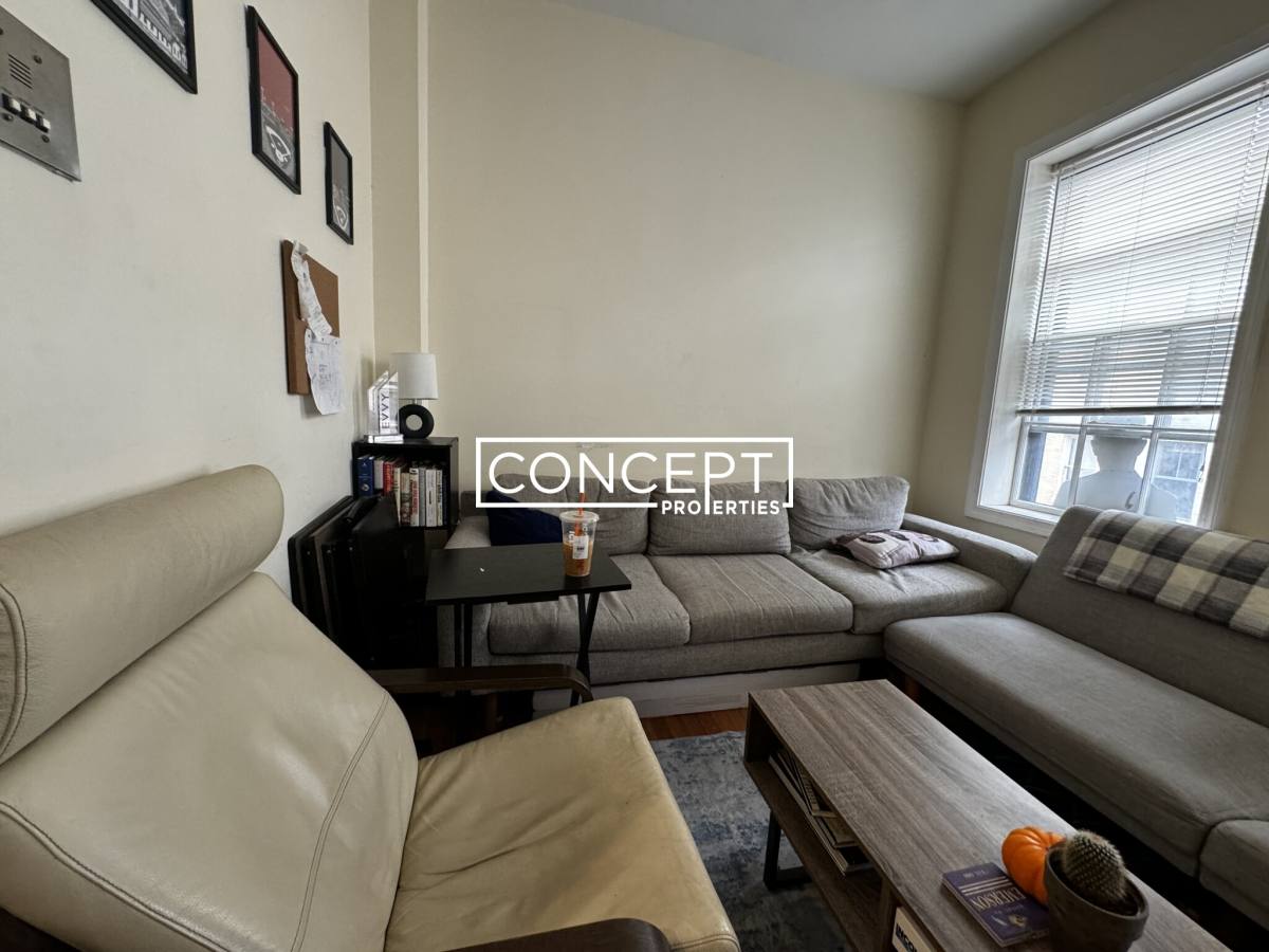 Apartment for rent at 28 Phillips St #3, Boston, MA 02114