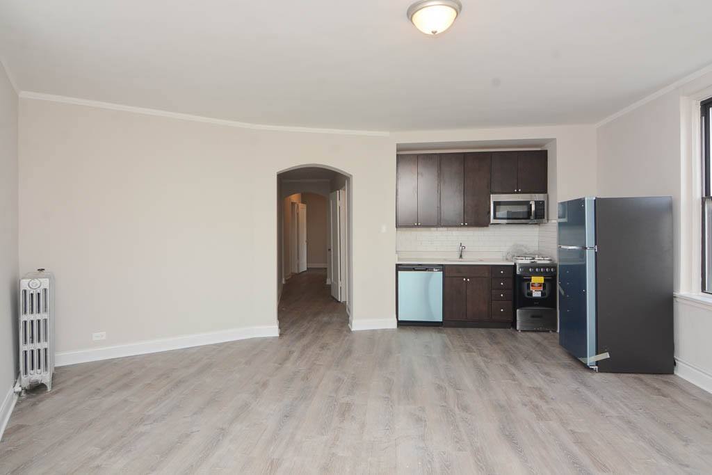 Apartment for rent at 3335 Diversey #D103, Chicago, IL 60647