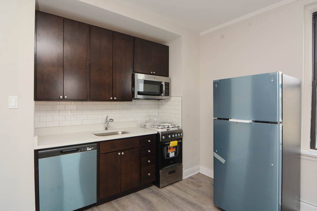 Apartment for rent at 3335 Diversey #D103, Chicago, IL 60647