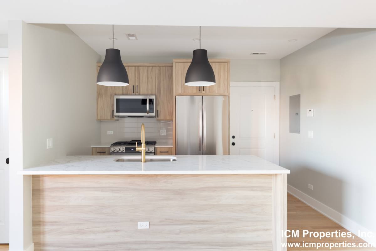 Apartment for rent at 2455 W Logan #2, Chicago, IL 60647
