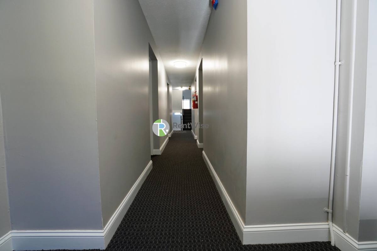 Apartment for rent at 971 Fellsway #12, Medford, MA 02155