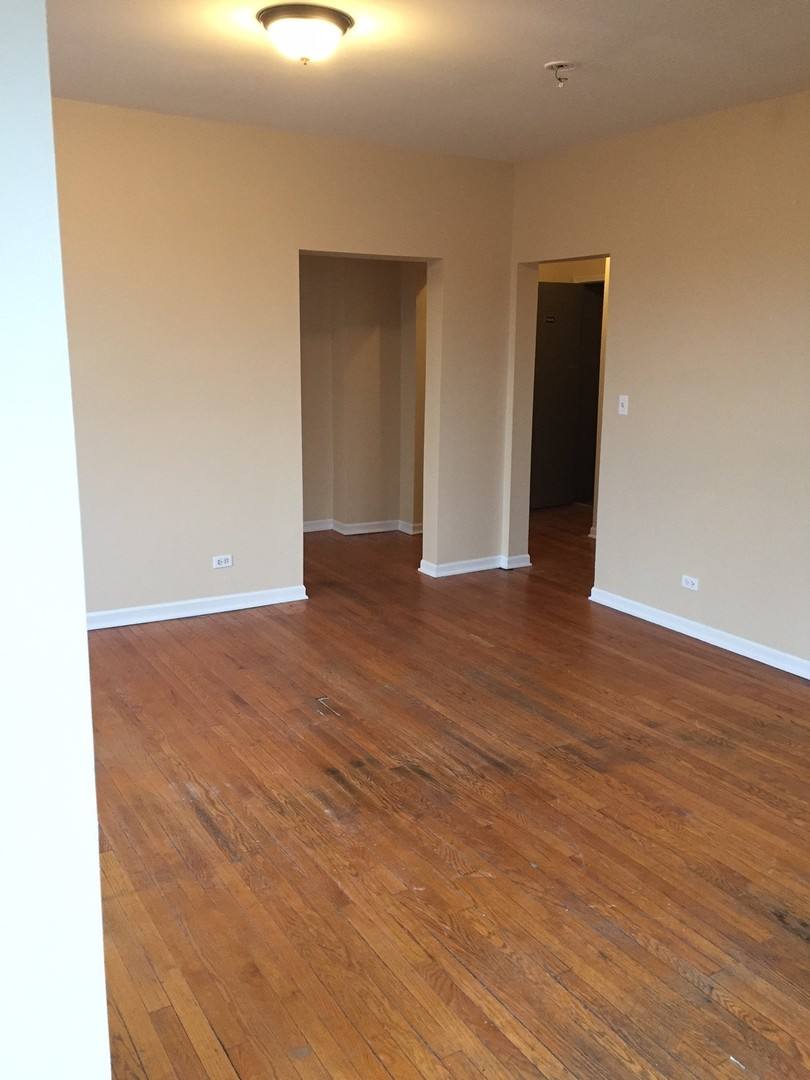 Apartment for rent at 7722 N Marshfield Ave #3A, Chicago, IL 60626
