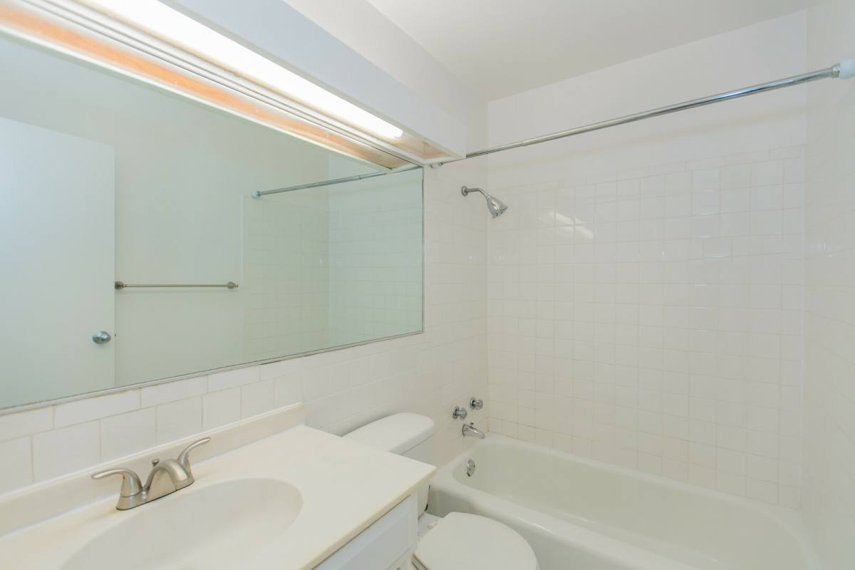 Apartment for rent at 1355 N Dearborn #308, Chicago, IL 60610