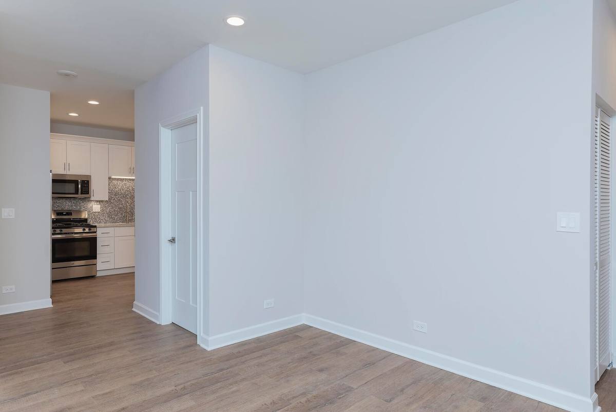 Apartment for rent at 2909 N Clark #2N, Chicago, IL 60657