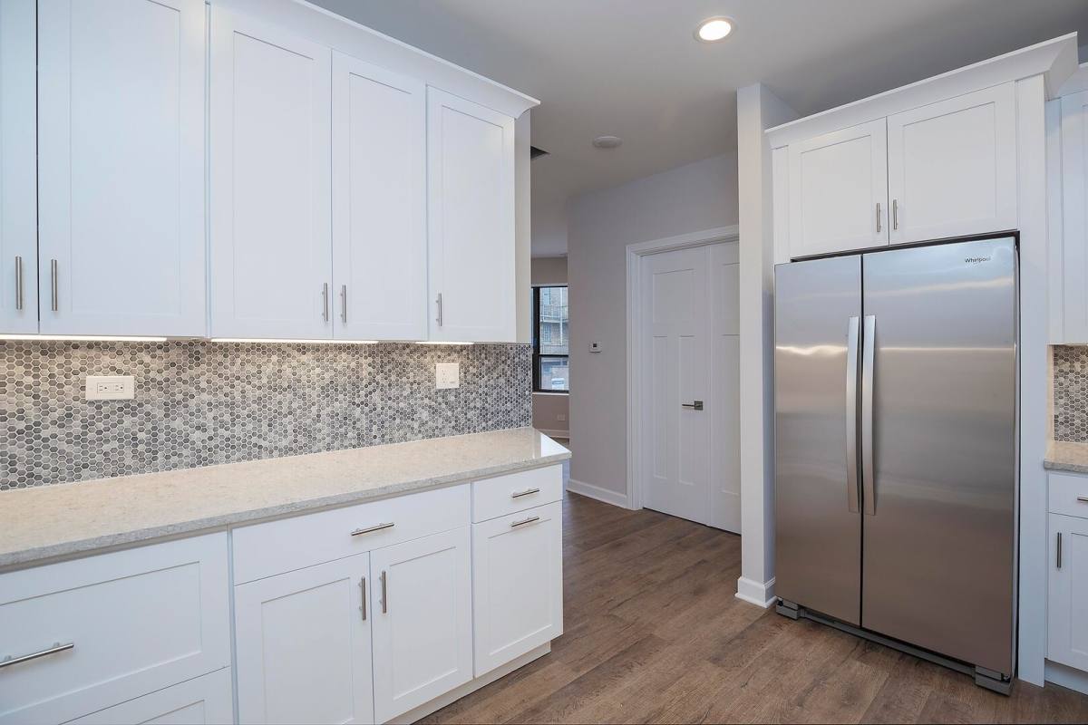 Apartment for rent at 2909 N Clark #2N, Chicago, IL 60657