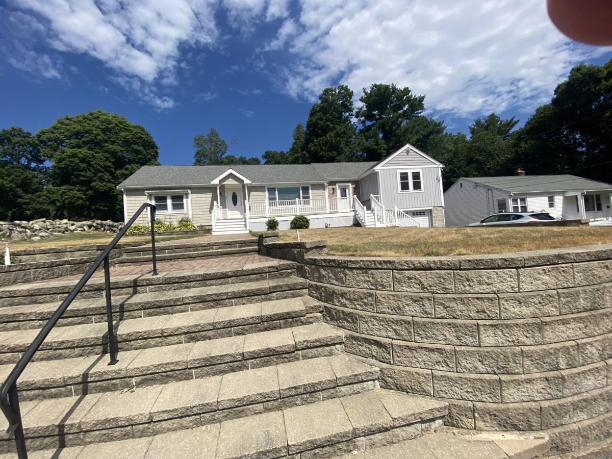House for rent at 85 Pond St, Avon, MA 02322