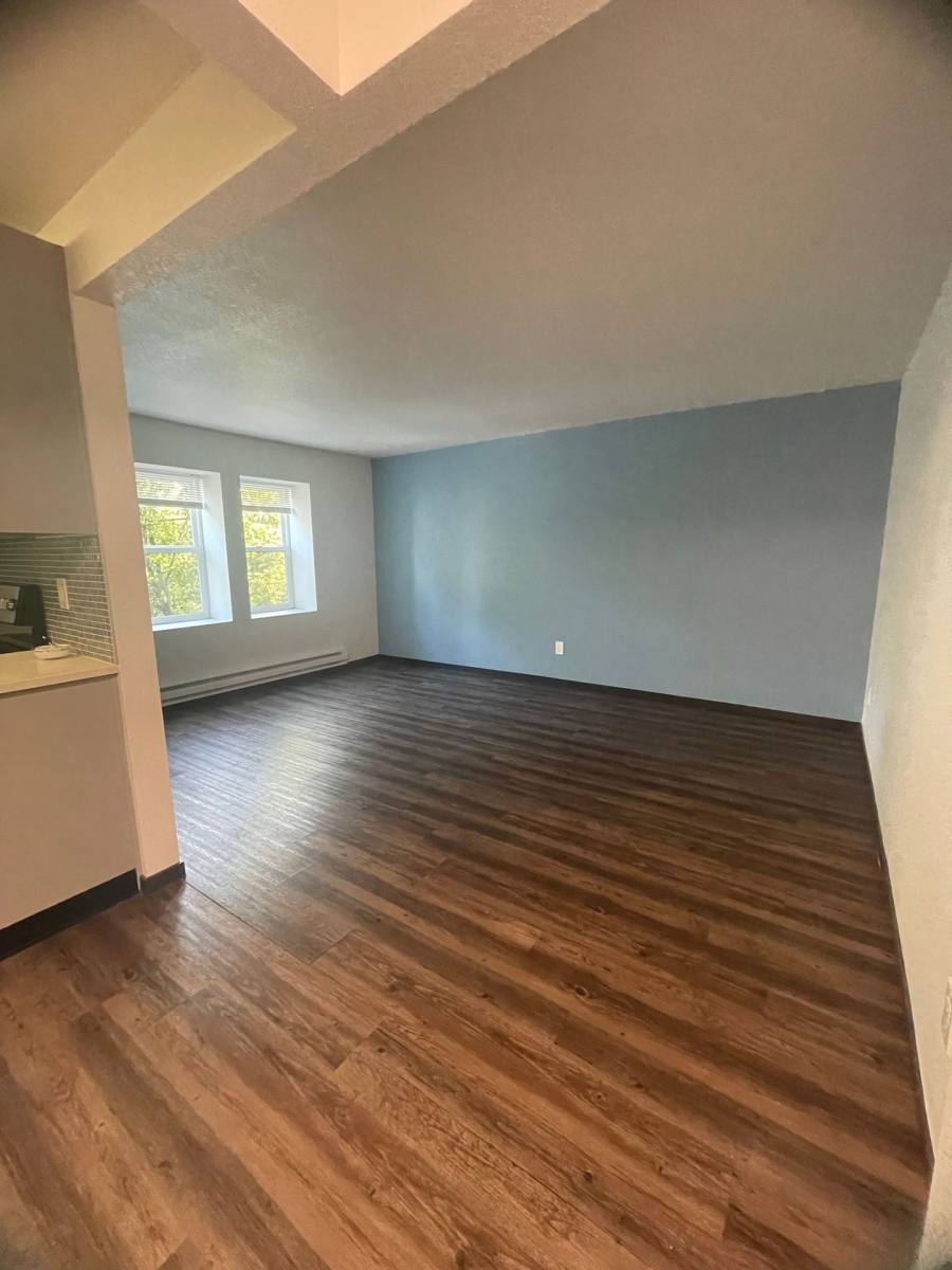 Apartment for rent at 2110 NE 65th St, Seattle, WA 98115