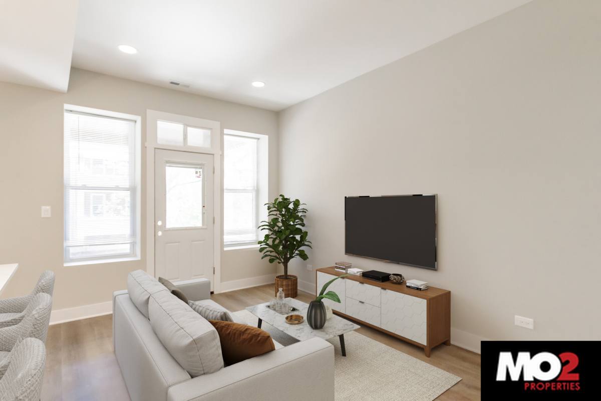Apartment for rent at 818 N Oakley Blvd #2F, Chicago, IL 60622