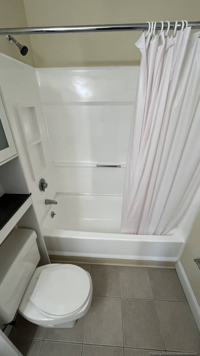 Apartment for rent at 56 Saint Joseph St #404, Fall River, MA 02723