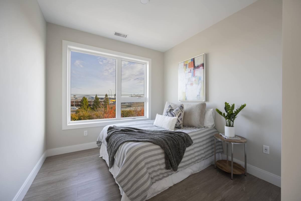 House for rent at 340 Bremen St #204, East Boston, MA 02128