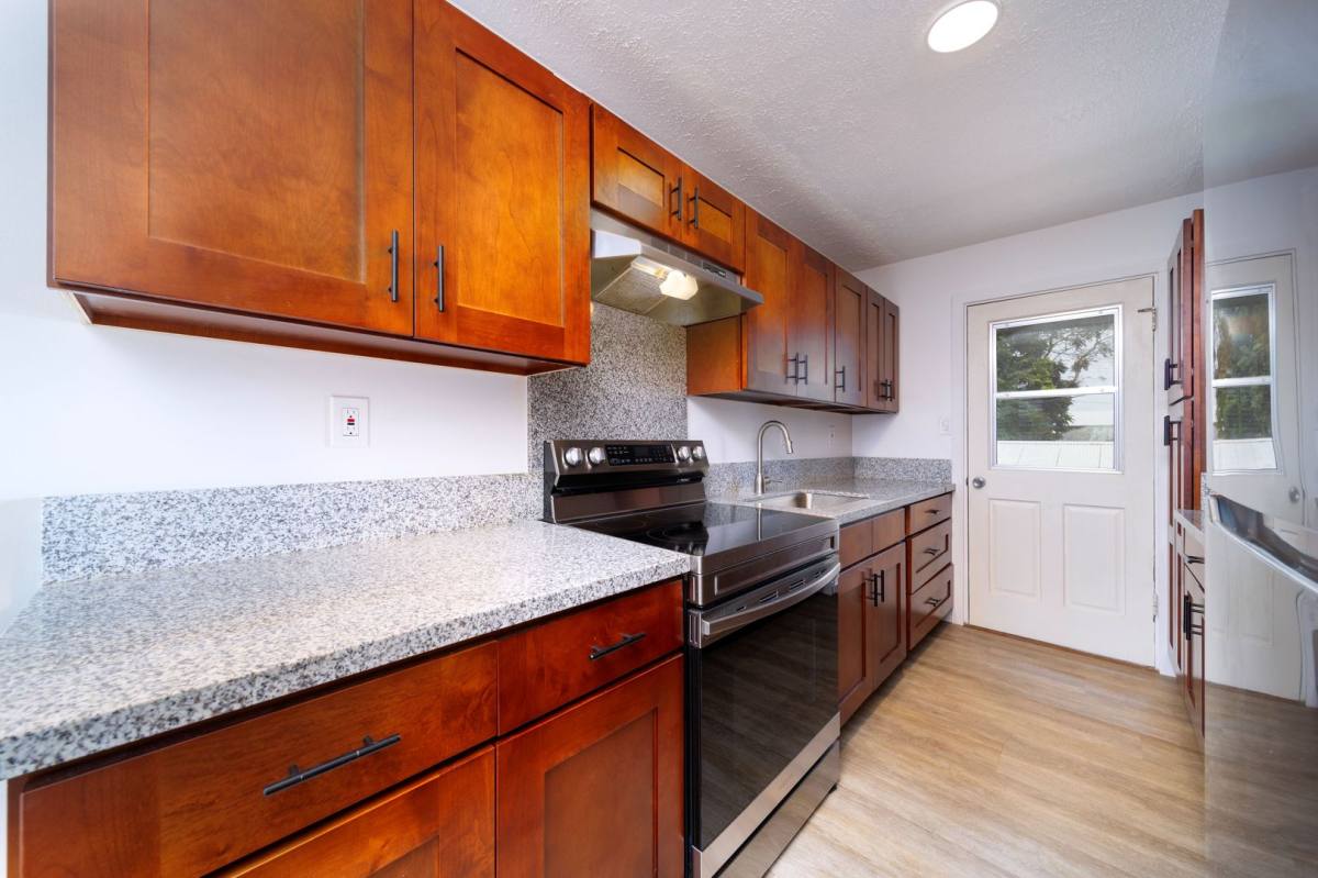 Apartment for rent at 230 Kapiolani St, Hilo, HI 96720
