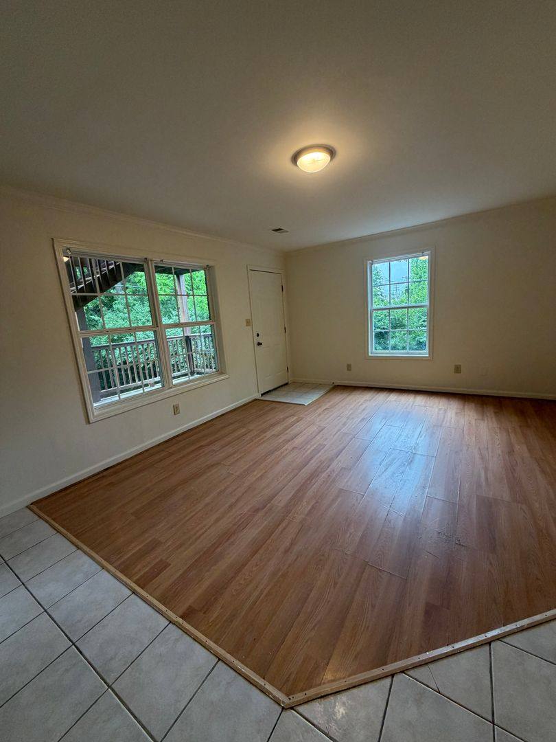 Apartment for rent at 137 Macey Ave, Versailles, KY 40383