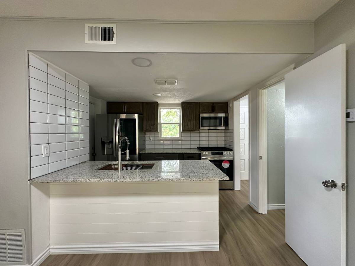 House for rent at 3204 Lake Rd, Killeen, TX 76543