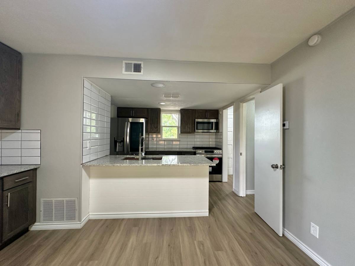 House for rent at 3204 Lake Rd, Killeen, TX 76543