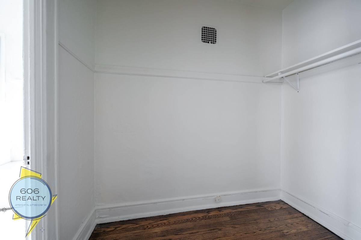 Apartment for rent at 4901 N Christiana, Chicago, IL 60625