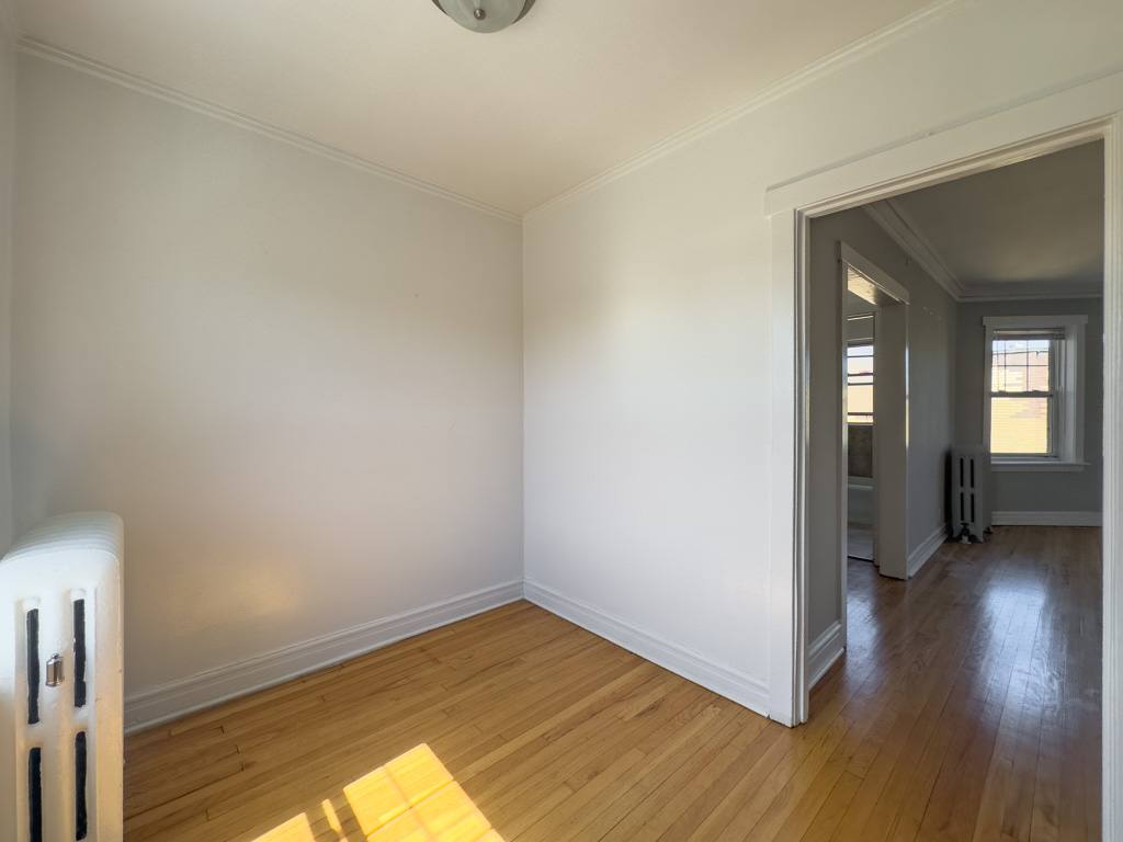 Apartment for rent at 4402 Rockwell #5, Chicago, IL 60625