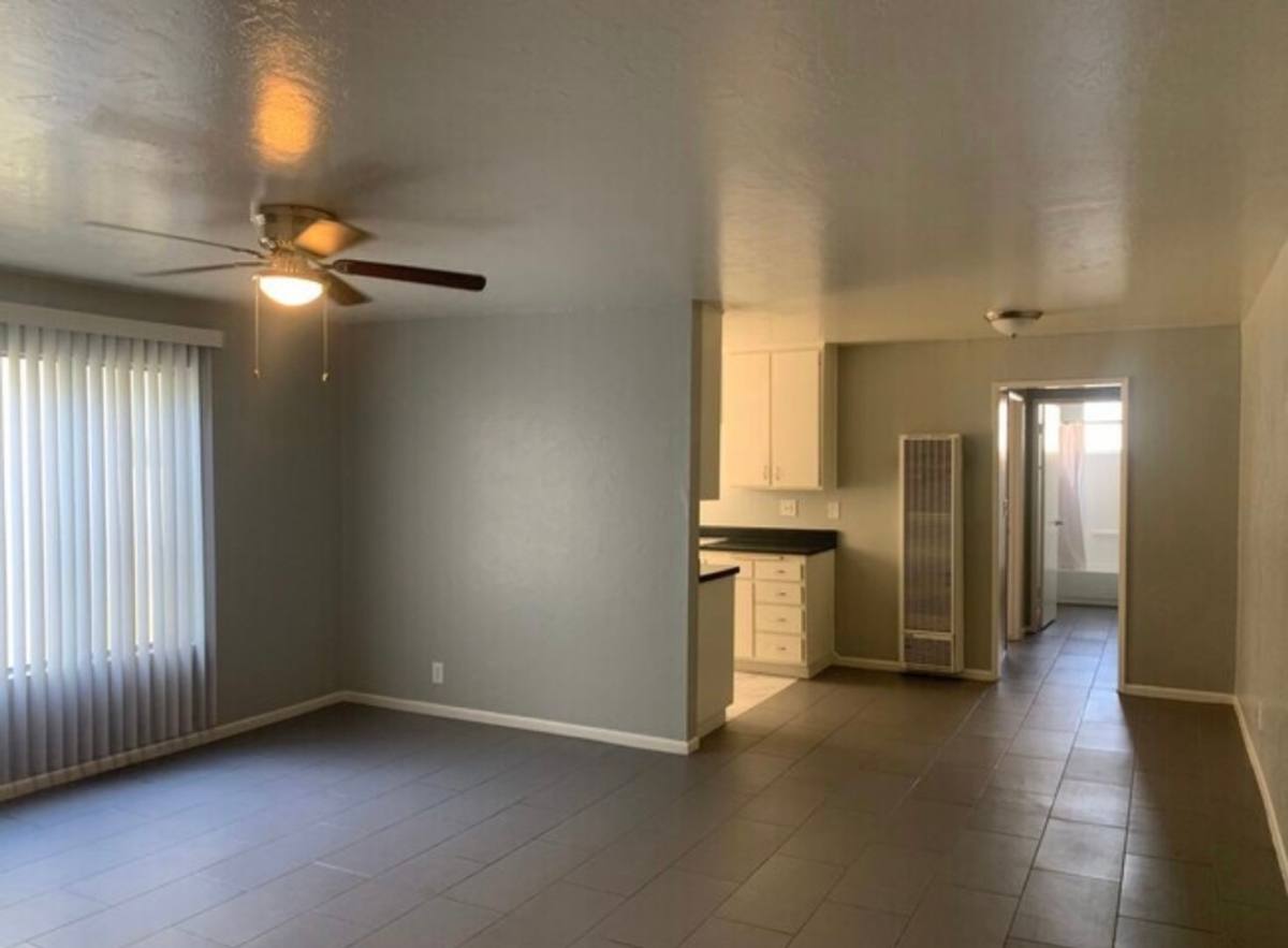 Apartment for rent at 421 E 9th St, Long Beach, CA 90813