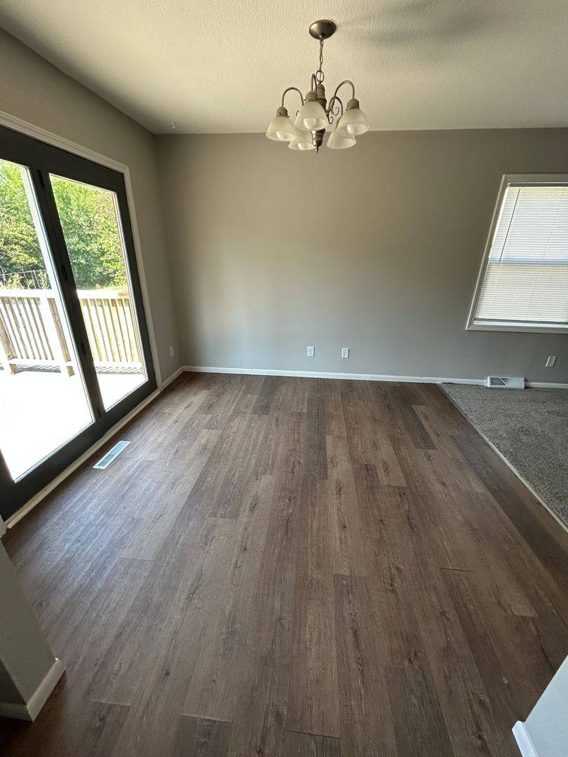 House for rent at 4377 Oxford Dr, Norwalk, IA 50211