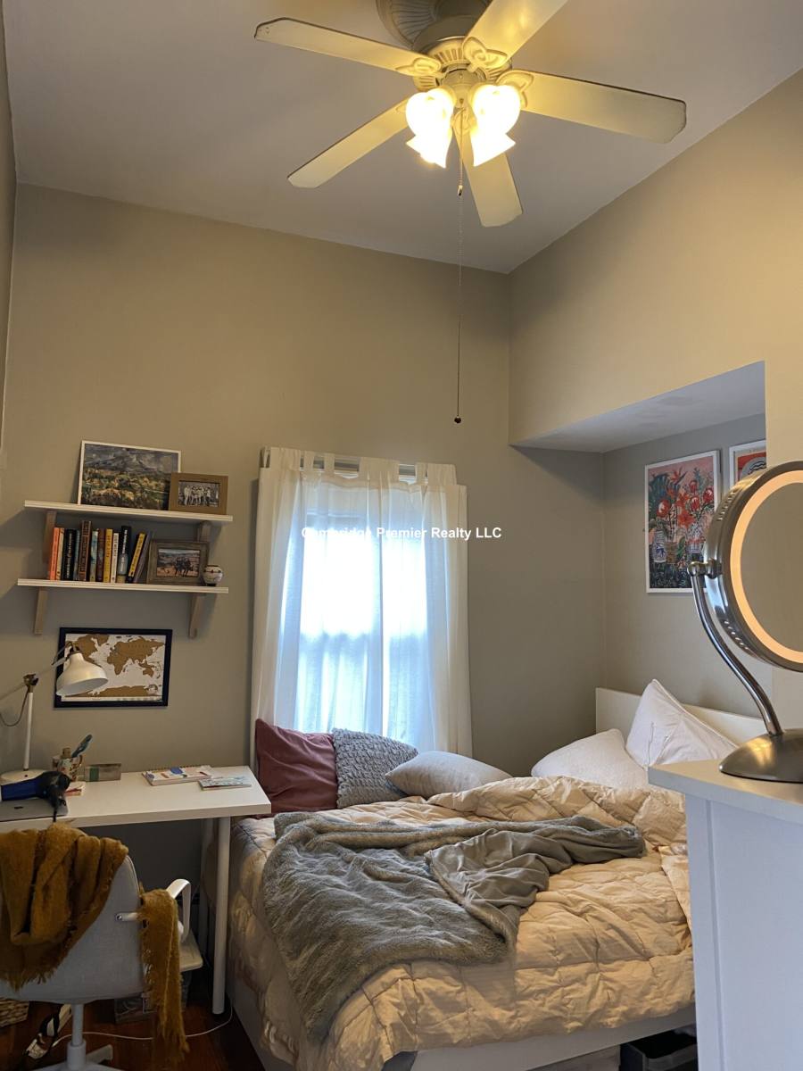 Apartment for rent at 97 Moore St #3, Cambridge, MA 02139