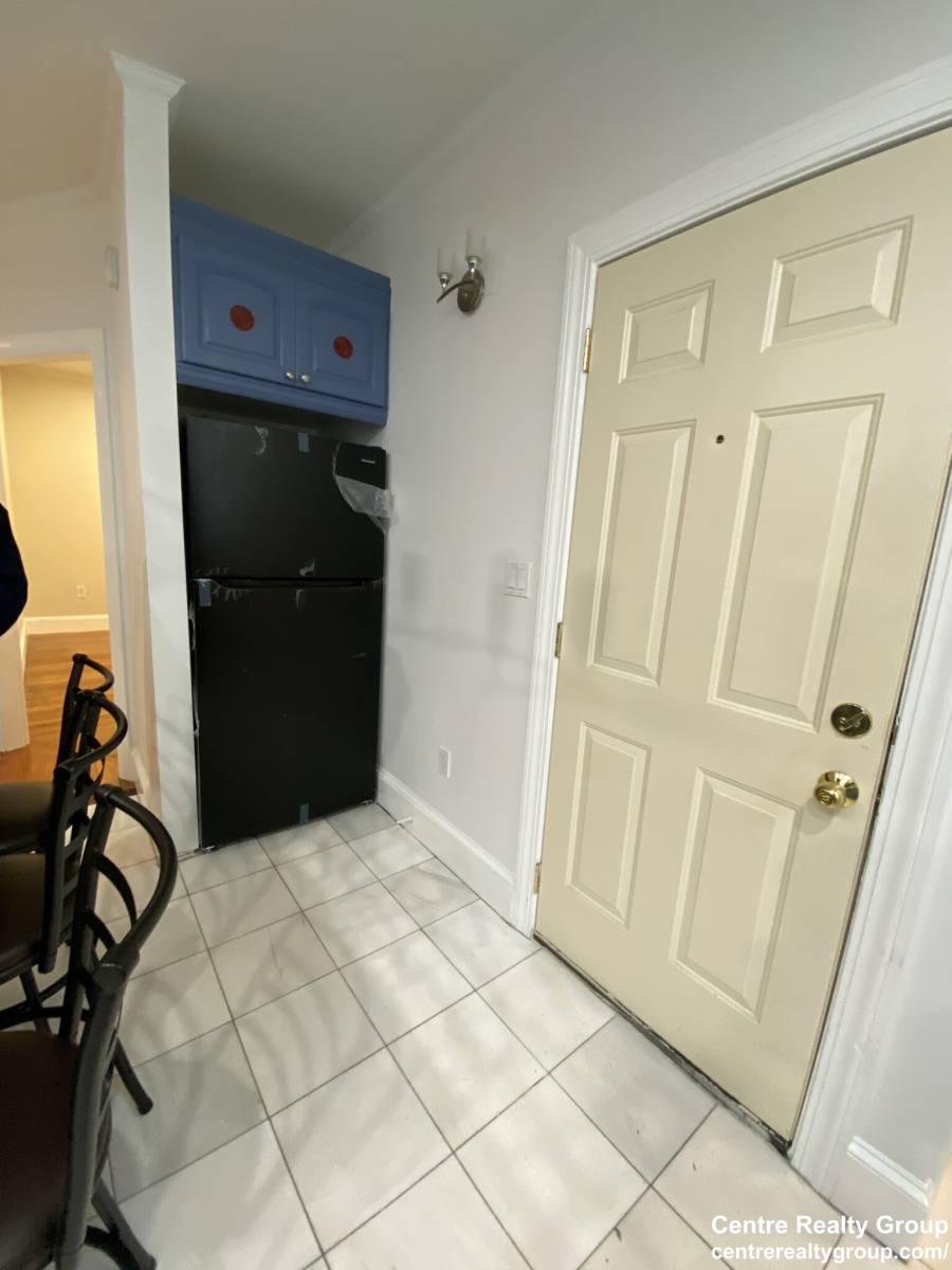 Apartment for rent at 200 Hyde Park Ave #2, Jamaica Plain, MA 02130