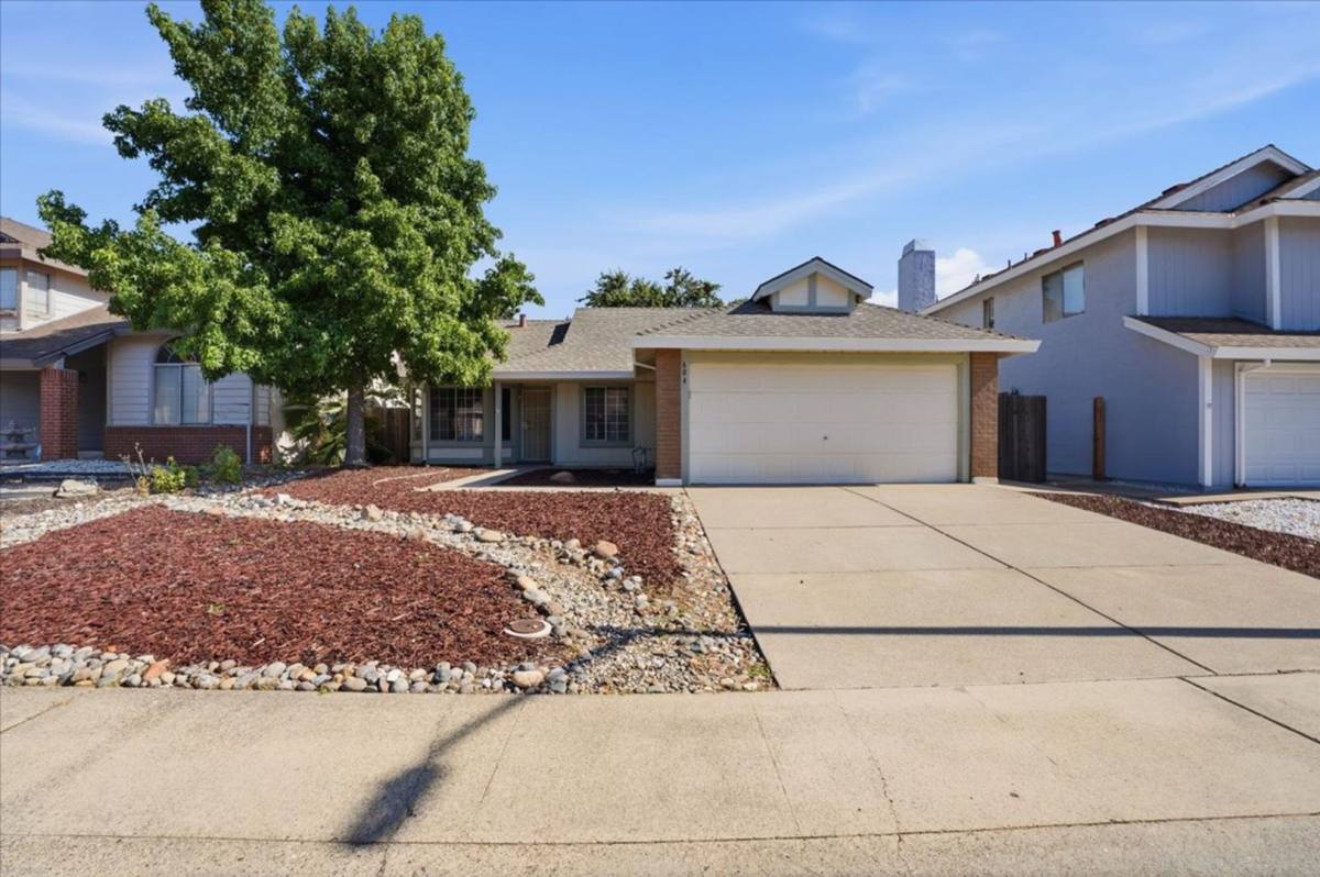 House for rent at 604 Hovey Way, Roseville, CA 95678