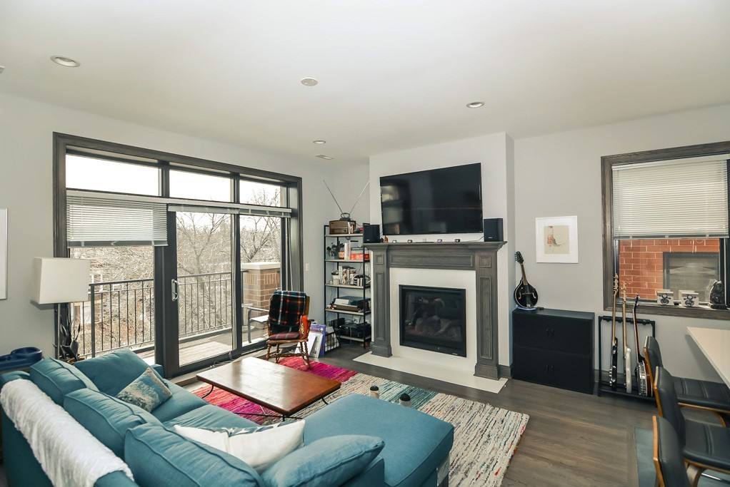 Apartment for rent at 4322 Ashland #8Q, Chicago, IL 60613