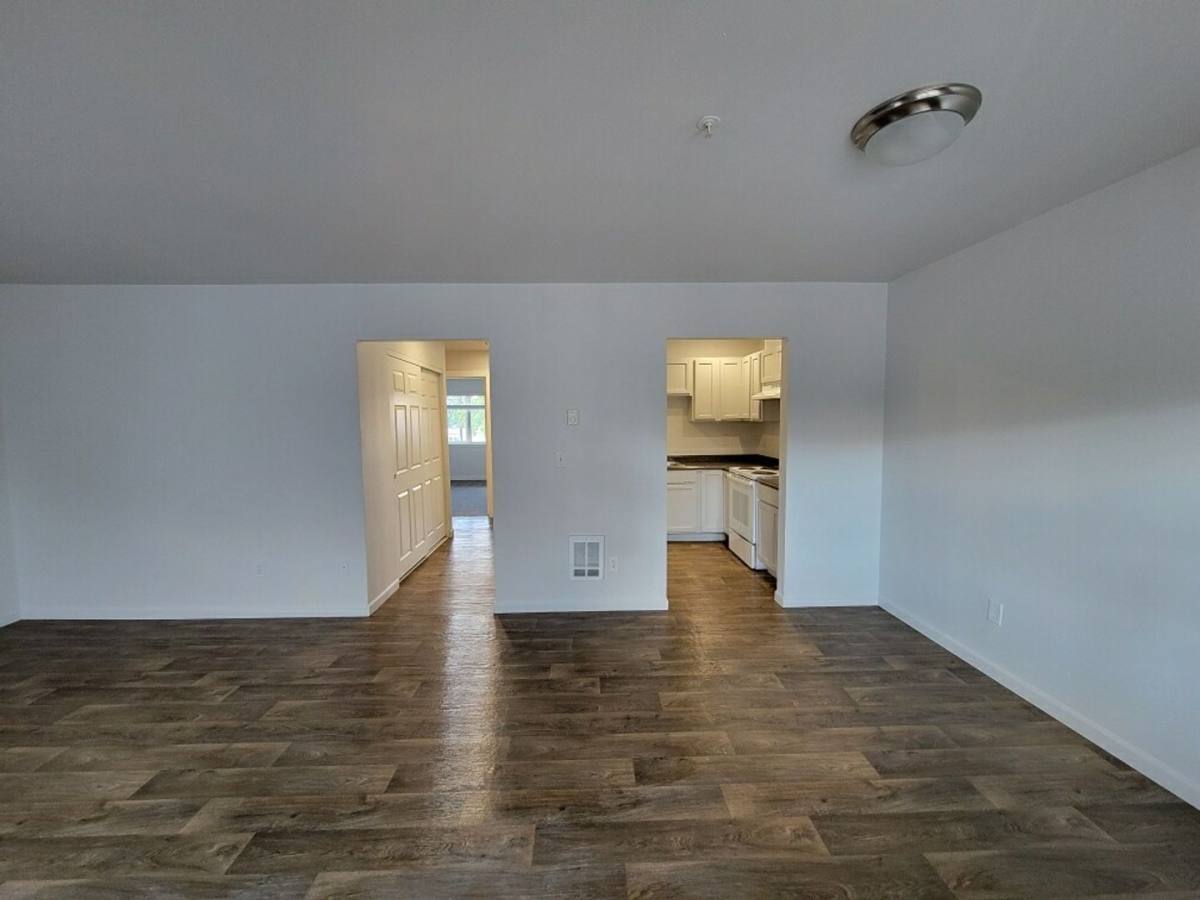 Apartment for rent at 819-821 Malaga Ave, Wenatchee, WA 98801