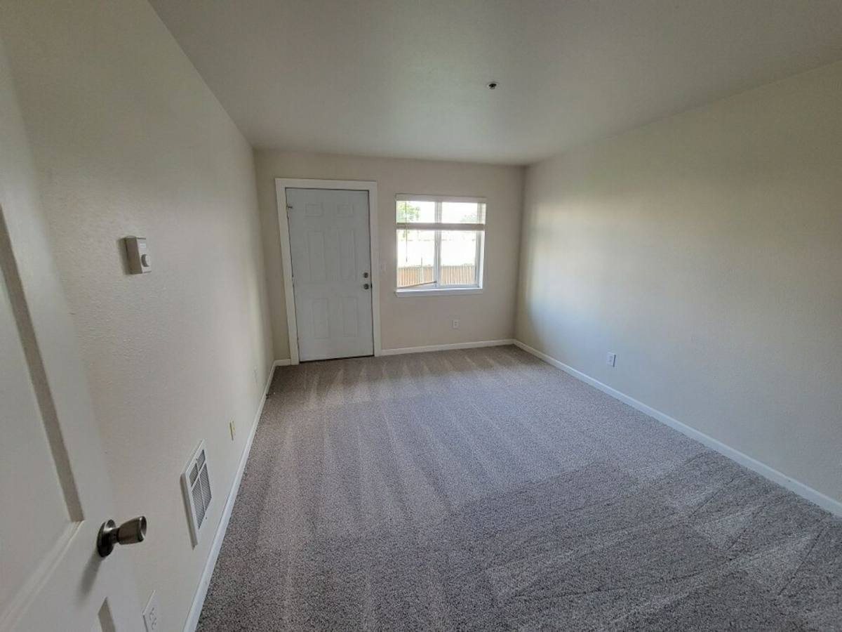 Apartment for rent at 819-821 Malaga Ave, Wenatchee, WA 98801