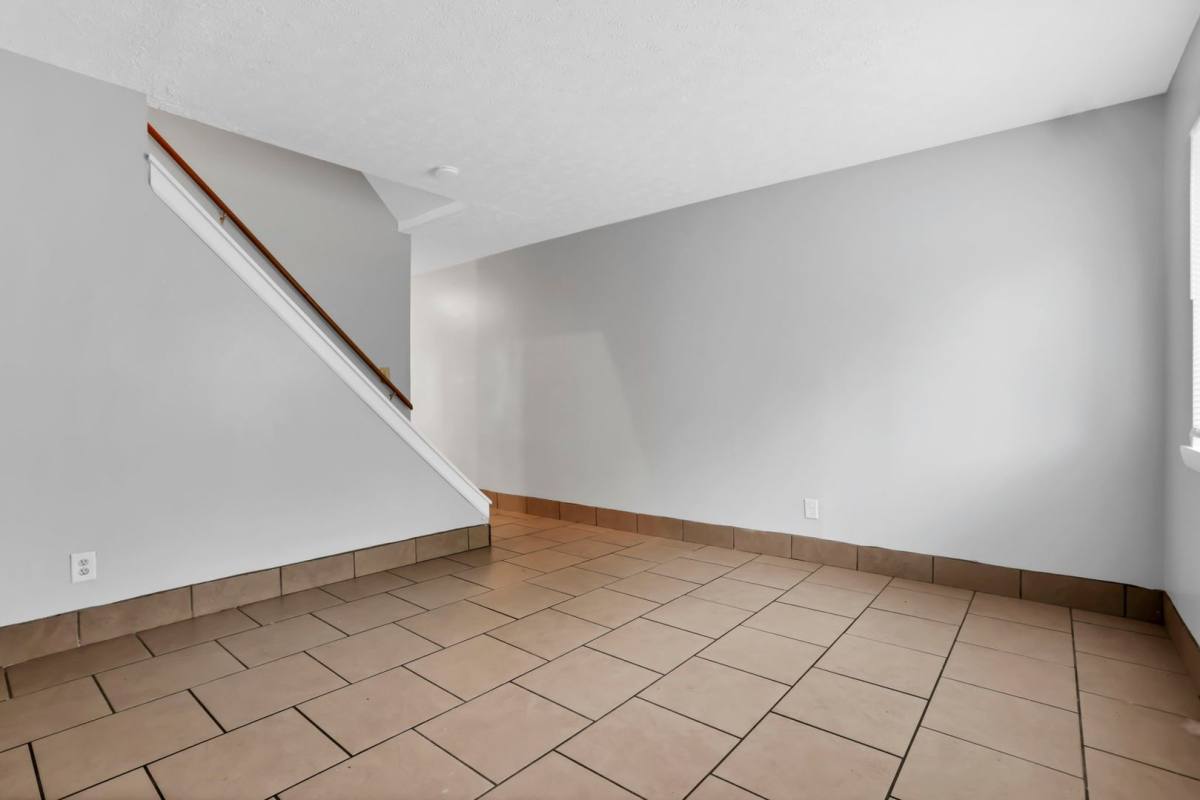 Apartment for rent at 2836-2850 Baughman Ave, Columbus, OH 43211