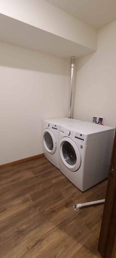 Apartment for rent at 426 N Oak Crest Dr, Wales, WI 53183