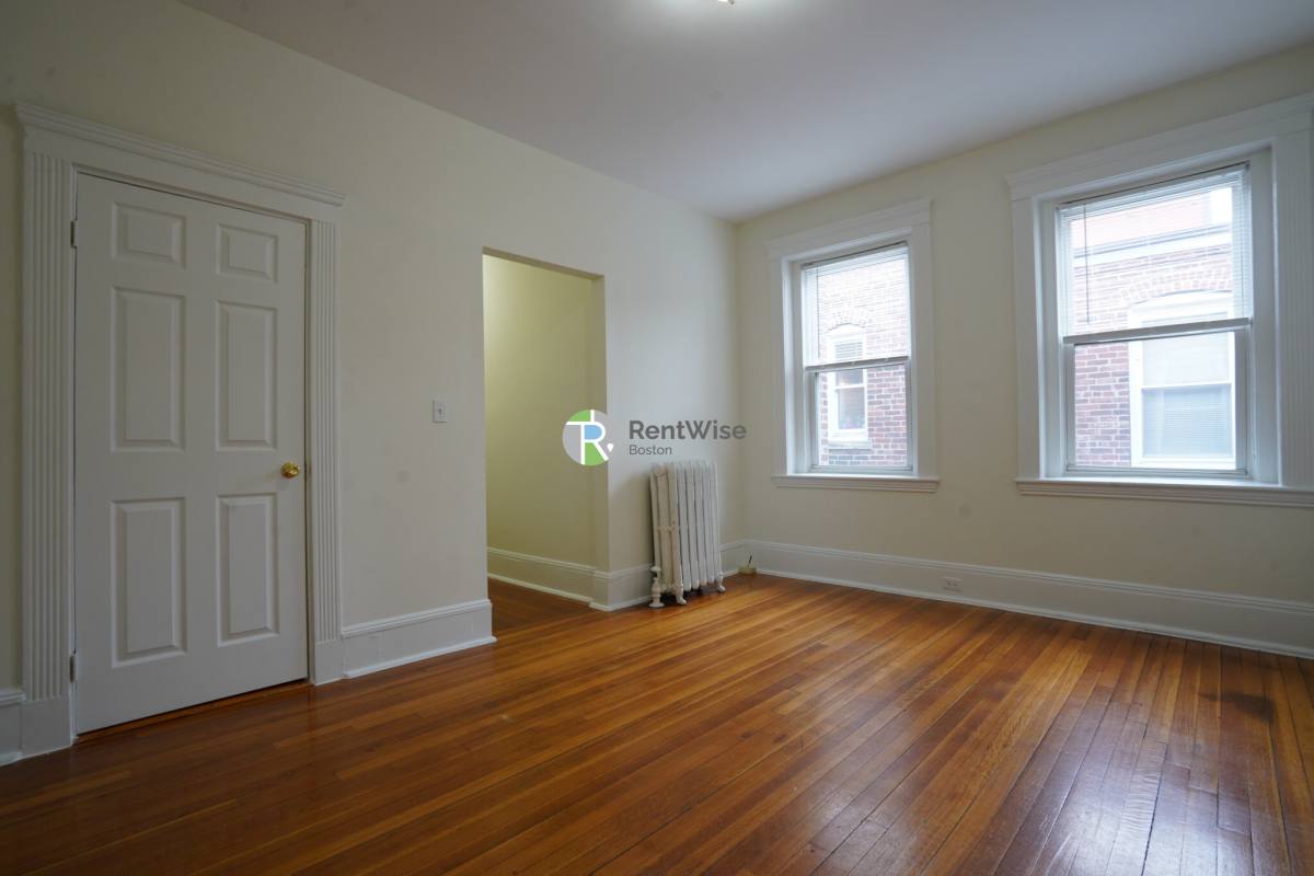 Apartment for rent at 73 Brighton Ave #6, Allston, MA 02134