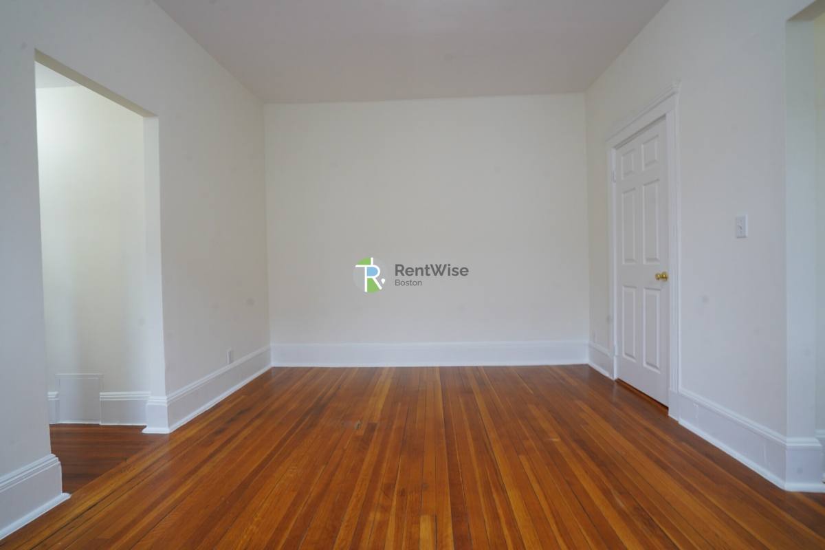 Apartment for rent at 73 Brighton Ave #6, Allston, MA 02134