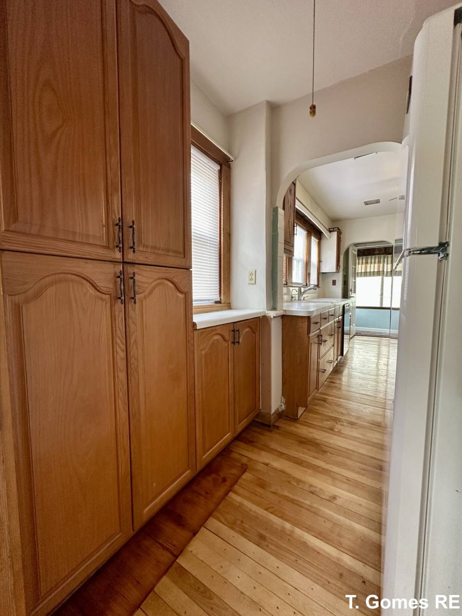 Apartment for rent at 139 Fellsway W #1, Medford, MA 02155
