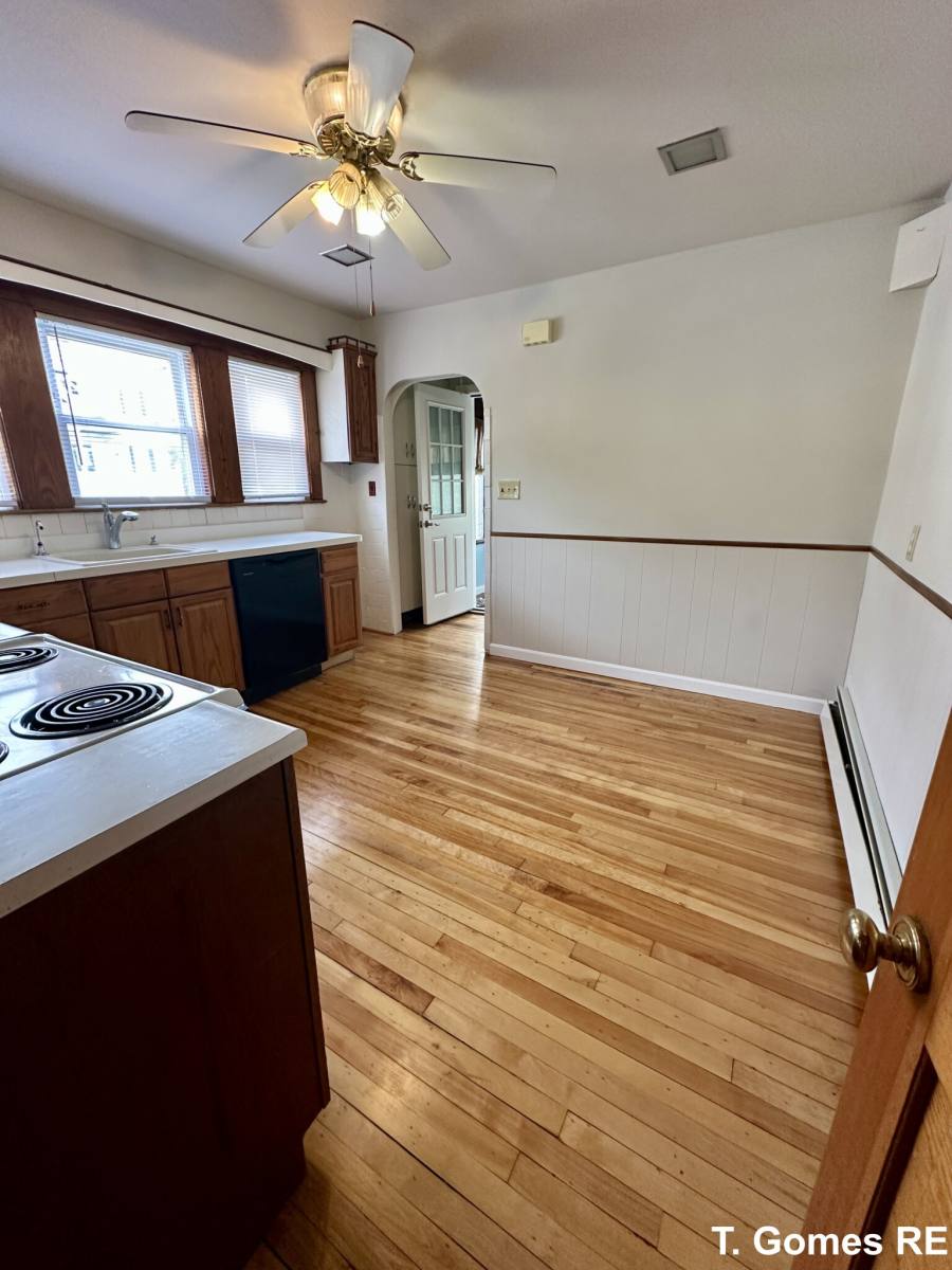 Apartment for rent at 139 Fellsway W #1, Medford, MA 02155