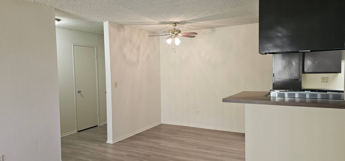 Apartment for rent at 10640 Colima Rd, Whittier, CA 90604