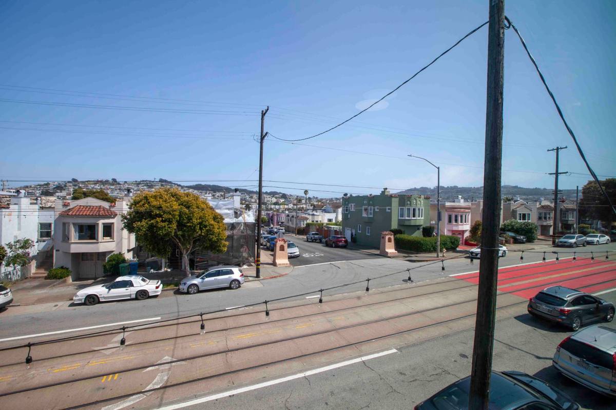 Apartment for rent at 1830 - 1832 San Jose Ave, San Francisco, CA 94112