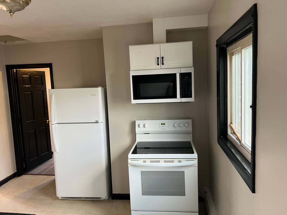 Apartment for rent at 85 Prospect St, Worcester, MA 01605